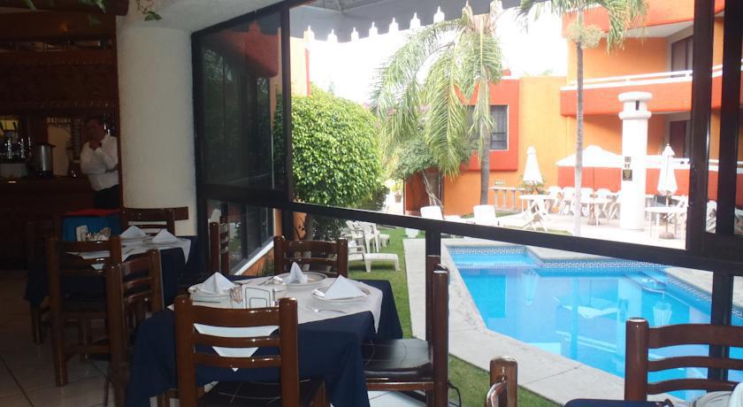Hotel Real Del Sol Куэрнавака Экстерьер фото