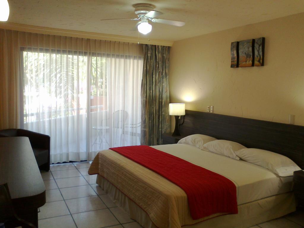 Hotel Real Del Sol Куэрнавака Экстерьер фото
