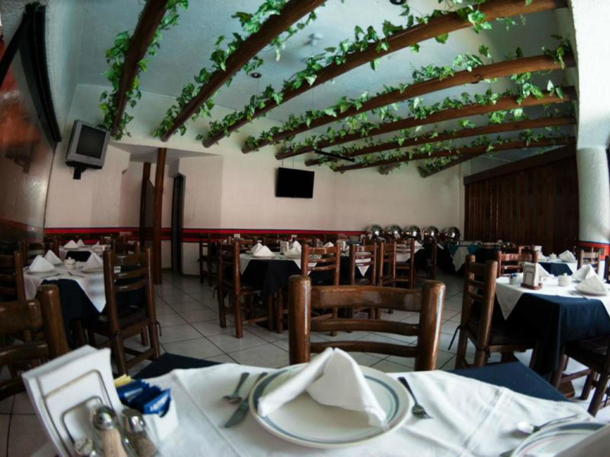 Hotel Real Del Sol Куэрнавака Экстерьер фото